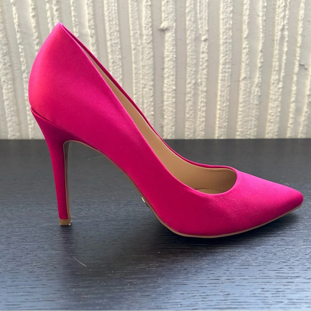 Michael Kors Hot Pink Stiletto Pumps size 7 - Picture 3 of 10